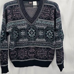 Men's Patterned Sweater - Black and Green